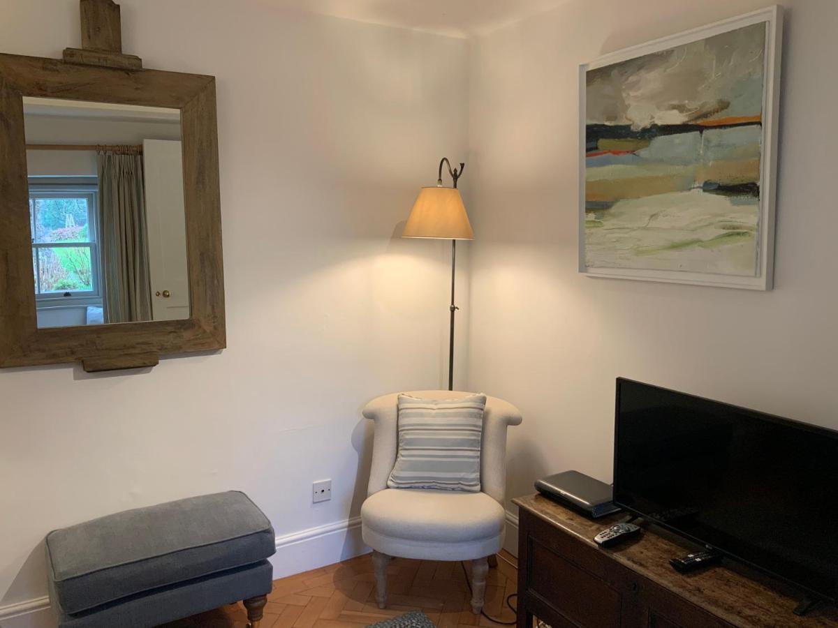 Masons Cottage, An Idyllic Retreat In An Area Of Outstanding Beauty, Close To Blenheim Palace, Oxford & The Cotswolds Stonesfield Exterior foto